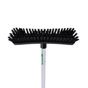 Brosses de récurage pour sols et terrasses avec manche en métal black head brush with metal handle with green globe labelling brissel view, Floor And Deck Scrub Brushes With Metal Handle, SIZE, 10Ich Brush With 48 Inch / Regular Handle, FLOOR CLEANING, DECK BRUSHES, 4019